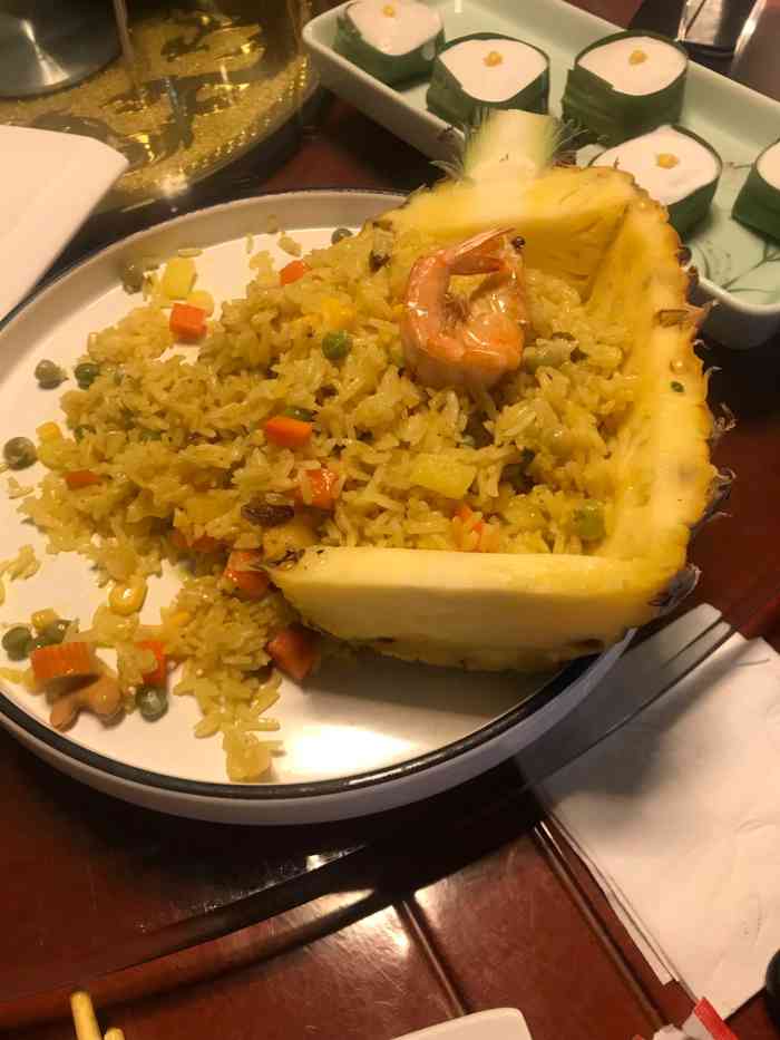 泰鑫诱惑泰国菜-"承德为数不多的泰国菜,口味偏酸甜.面包咖.