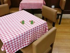 -红宝石·鲜奶小方·海派西点房(浦三店)