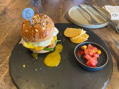 -HIGH FIVE哈福手工汉堡(桂林路店)