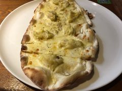 -JINNS锦时 steak&pizza(浸信会礼拜堂旧址店)