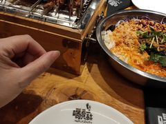 -喝丢一只鞋海鲜烧烤·海肠捞饭(文体街店)