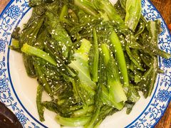 -老钟家烤羊排·敦伊阁清真餐厅胡羊焖饼