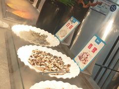 -遇上西雅图多融合海鲜自助餐厅(中房金谊广场店)