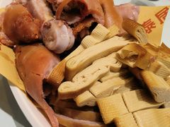 -六泰居·尔滨地标·东北菜(泰山路店)