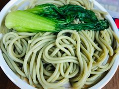 -霸蛮湖南菜·牛肉粉(荣京西街店)