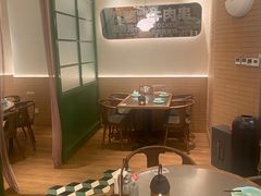 -潮界(凯德晶萃店)