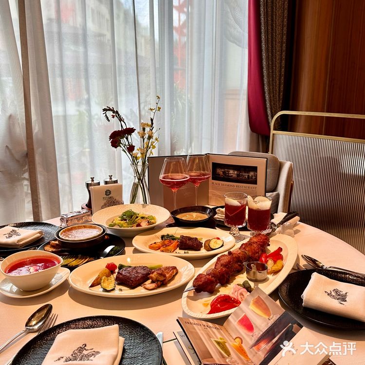 哈尔滨📍来这家餐厅过生日 可太高级啦~