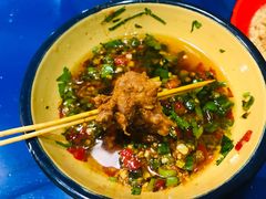 -马路边边麻辣烫联盟路店