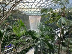 -樟宜机场购物中心