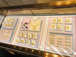 -六桂福珠宝(二百大楼店)