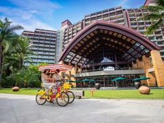 -三亚湾海居铂尔曼度假酒店