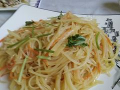 -宾朋海鲜美食特色餐厅·纯手工鲅鱼水饺(兴海路店)