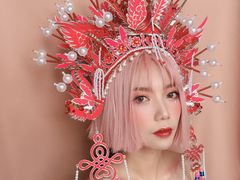 -金夫人化妆摄影职业培训学校
