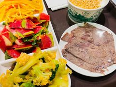 特色凉菜-丝路伊兰·兰州牛肉面(牛街总店)
