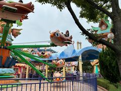 -七彩云南欢乐世界