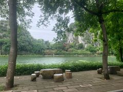 -星湖旅游景区七星岩