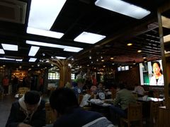 等位区-南阳城烧烤海鲜酒店(和平路店)