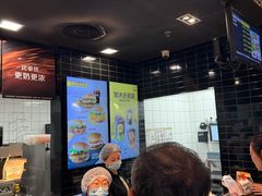 -麦当劳(凯德MALL太阳宫店)