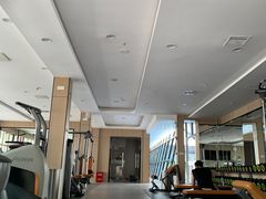 -金摩尔健身游泳(万象城鼎丰大厦店)