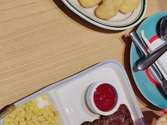 -菲滋意式餐厅(金华银泰城店)