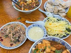 卤煮火烧-门框胡同百年卤煮(新街口店)