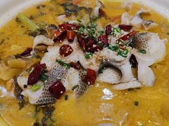 -东豪园林海鲜酒家(南港路辅路店)