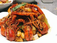 酱香澳洲小龙虾-虾胡闹龙虾馆(湄南河店)