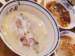 老妈蹄花-易老妈蹄花.特色川菜(人民公园总店)