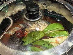 -满兴咱妈烀饼铁锅炖(兰州北街店)