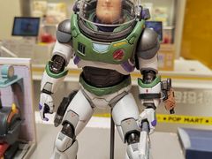 -泡泡玛特POPMART(蓝色港湾店)