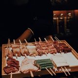 店的位置非常好找，就在小小意大利格力，路边很多停车位