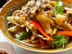 手撕椒麻鸡-伊祥·敦煌楼