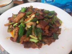 -三里屯土灶炖公鸡地锅鸡(江东店)