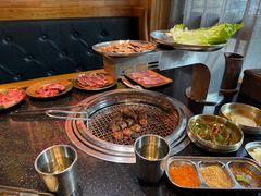 -韩烧牛中牛·甄选黑牛烤肉(黑金店)