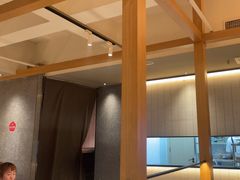 -杨氏青龙虾·吃蟹季(金盛路总店)
