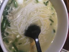 进士米线-茶花妹子云南餐厅(北大店)