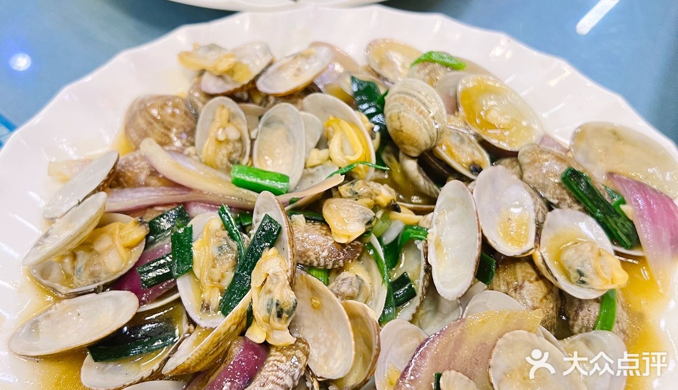 海棠湾发现的海鲜新大陆 难怪这家评分这么高[调皮]