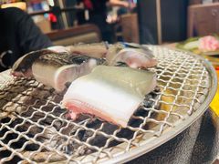 -草家酱蟹炭火烤肉店(珲春南路一店)