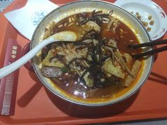 -丽丽三鲜螺蛳粉(田林路店)