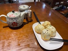 双拼虾仁生煎（双拼生煎）-大壶春生煎(四川中路店)