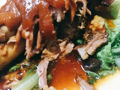 大眼肘子-大眼锅贴水饺(河东店)
