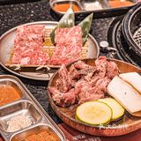 打卡巨有氛围感的韩国烤肉！