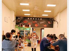 -黄潇洒老火锅(九眼桥宏济巷店)