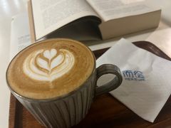 -Huii cafe&bar 绘咖啡(U37店)