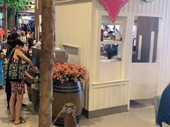 -Pier 21 (Terminal 21 Asok)