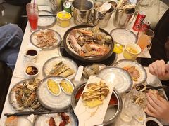 大闸蟹-圣罗巴海鲜自助(黑金店)