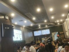 大堂-螺小胖柳州螺蛳粉(钟楼总店)