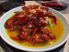 -沪小胖小龙虾(淮海中路旗舰店)