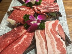 -明洞阿姨·韩式酱蟹烤肉·创意料理(三元桥店)