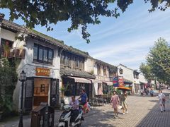 -南门头上美食街